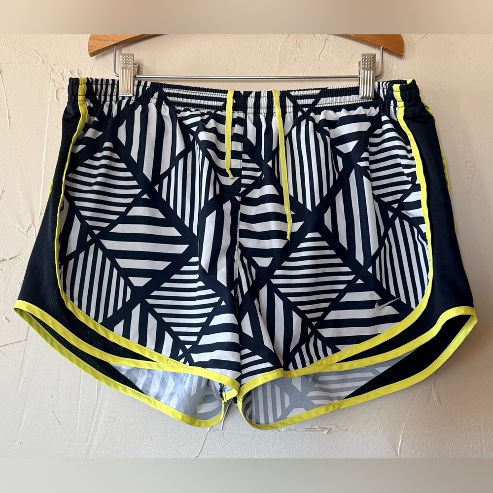 Nike DRI FIT Black & White workout Shorts with Neon Yellow Trim. Size large